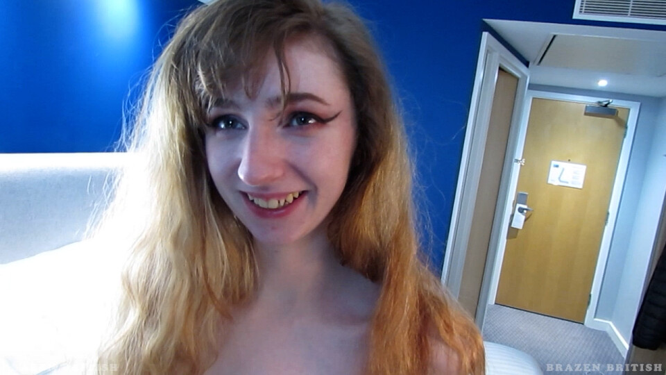 Rosie Skies in a hotel blowing me